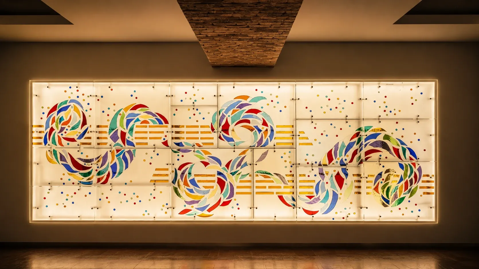 Vitraux colorés dans la bibliothèque de l'hôtel Bellas Artes.