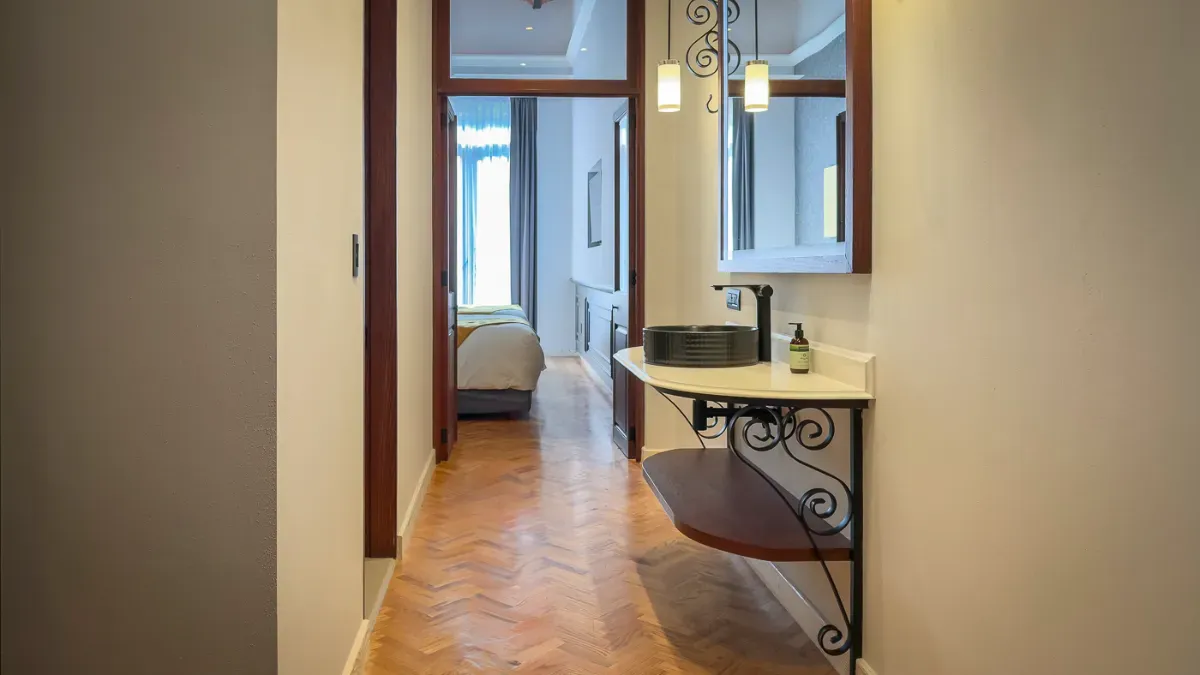 Suite king avec balcon et vue sur 5 de Mayo à l'hôtel Bellas Artes