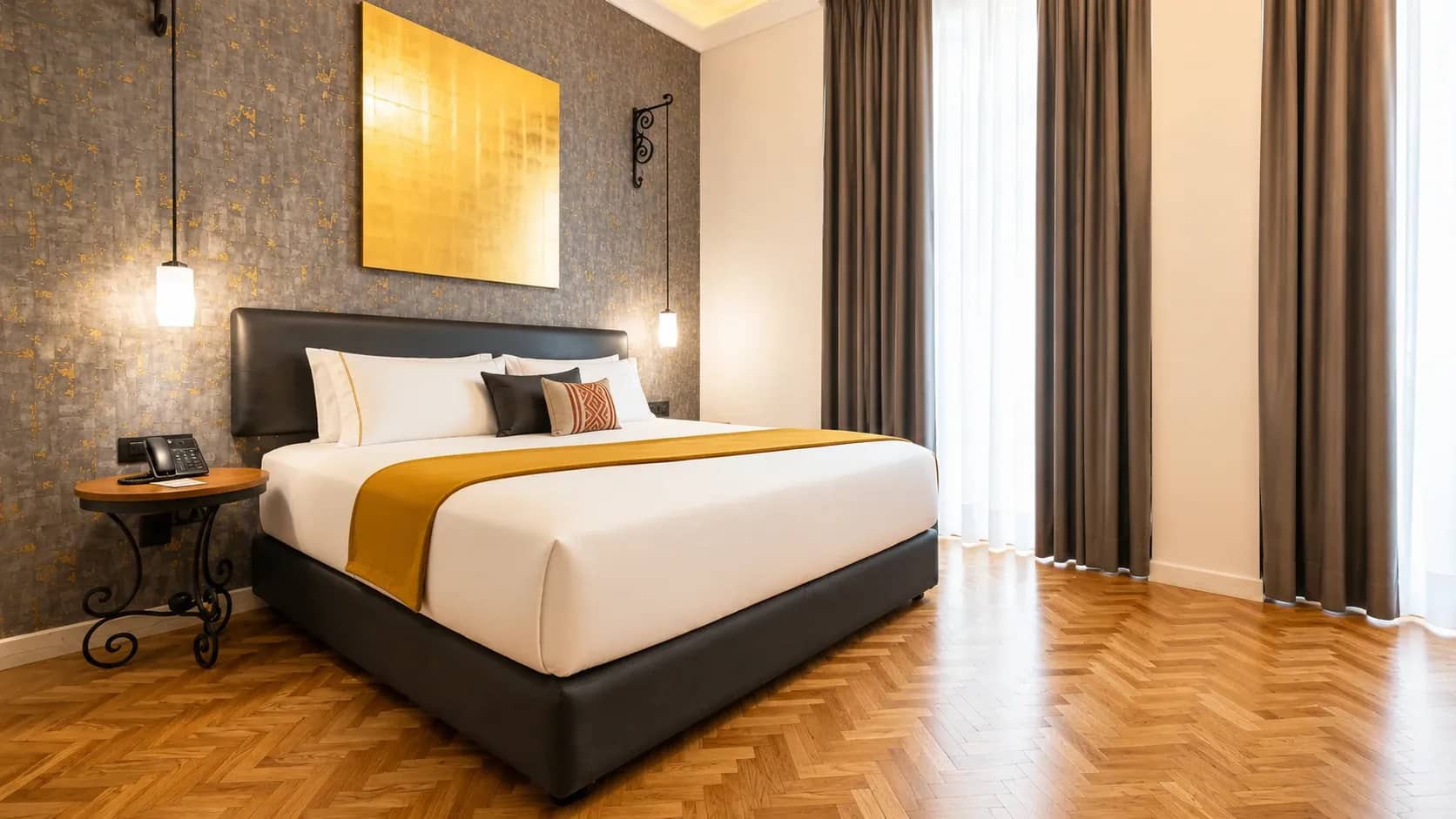 Suite King | Tina y Balcón | Vista a Filomeno Mata