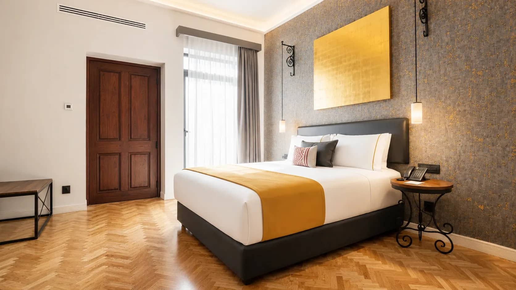 Suite King | Patio y Tina | Interior